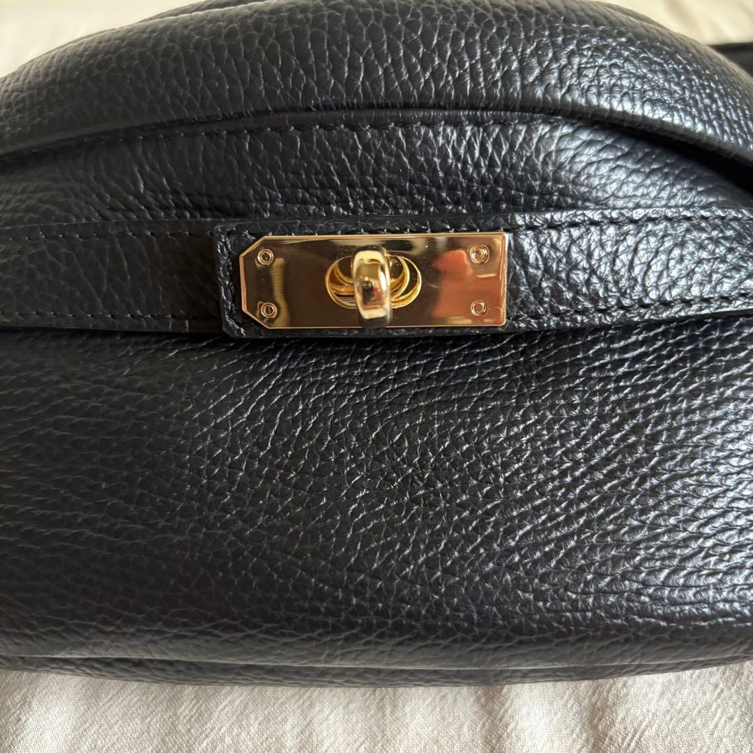 AULENTTI ウエストバッグ ボディバッグ