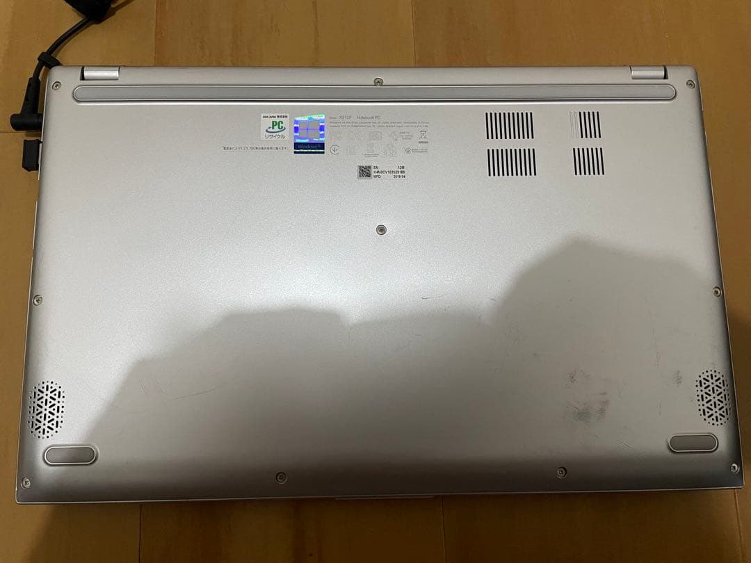 ［値下げ！］ASUS VivoBook 15 X512F
