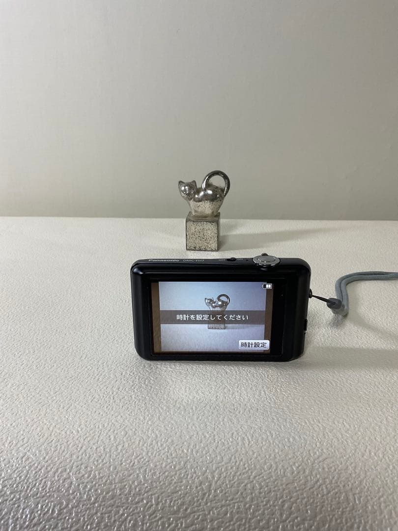 Panasonic LUMIX FH7 デジタルカメラ