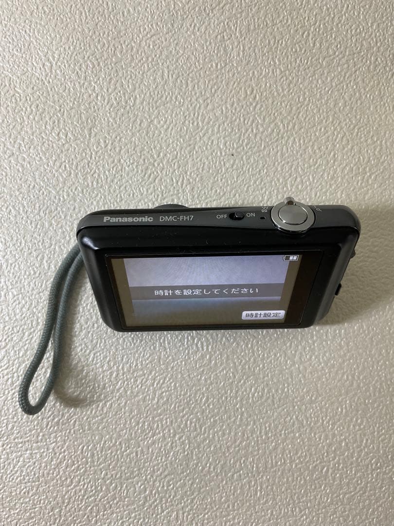 Panasonic LUMIX FH7 デジタルカメラ