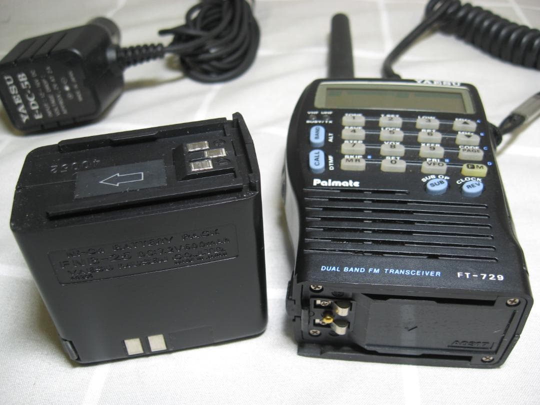 八重洲無線 FMトランレシーバー FT-729 スピーカーマイク付き 動作品