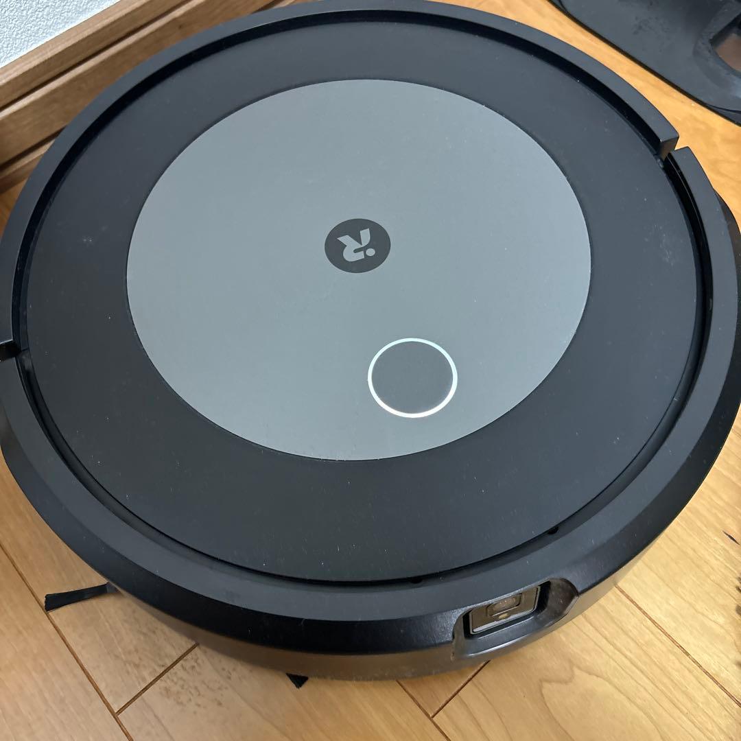 iRobot Roomba Combo j5+ロボット掃除機 黒 本体