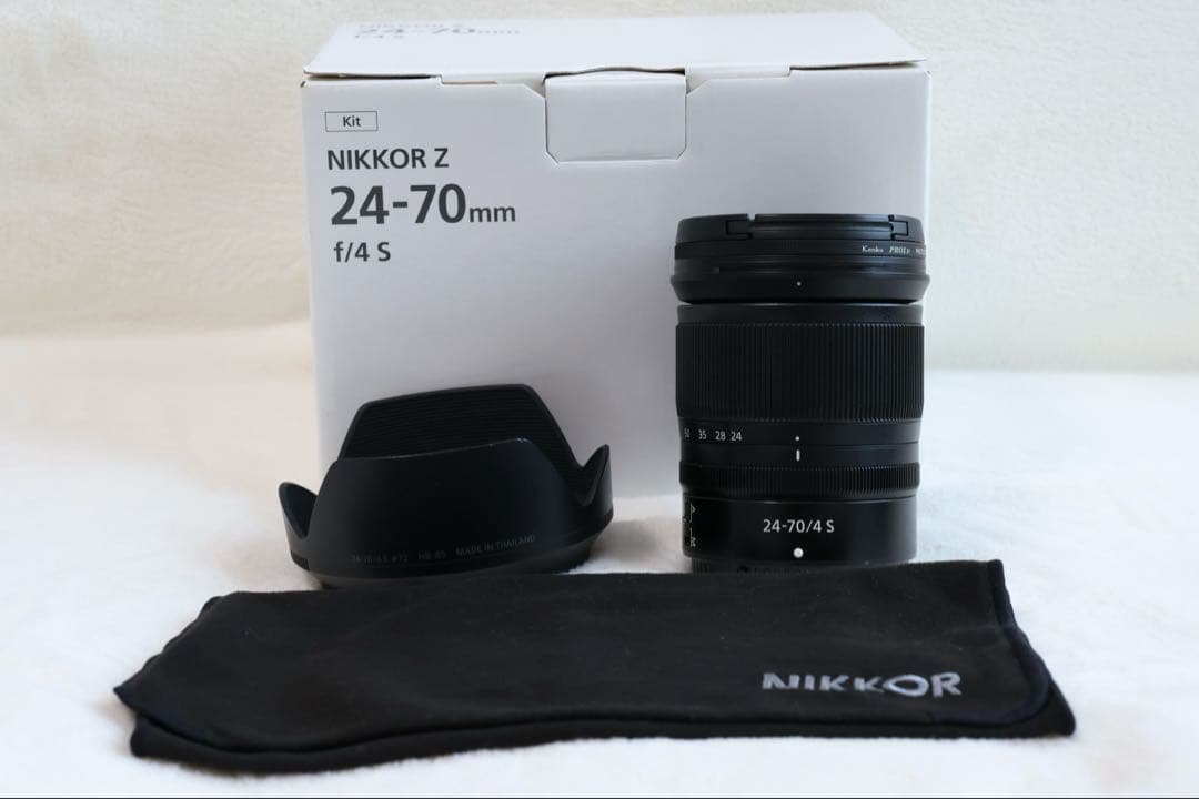 Nikon Z5 + Z 24-70mm f4 S（ボディ箱なし、レンズ箱あり）