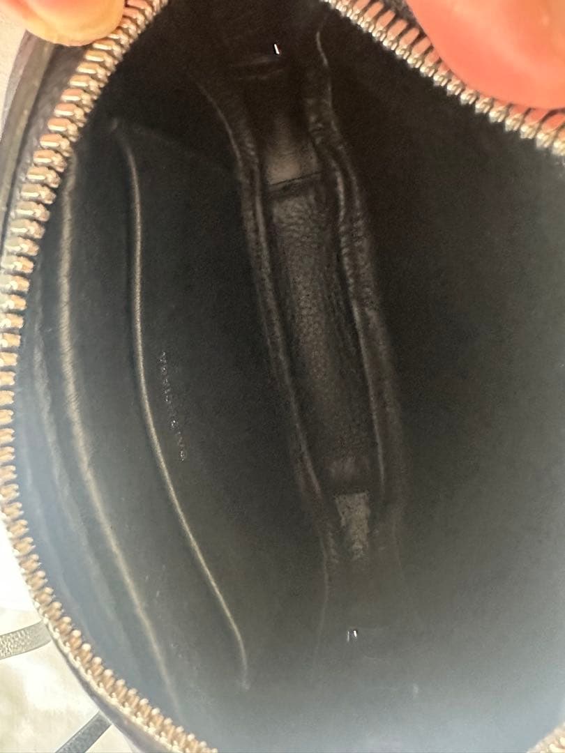 BALENCIAGA カメラバッグ ブラック レザー 保存袋付き