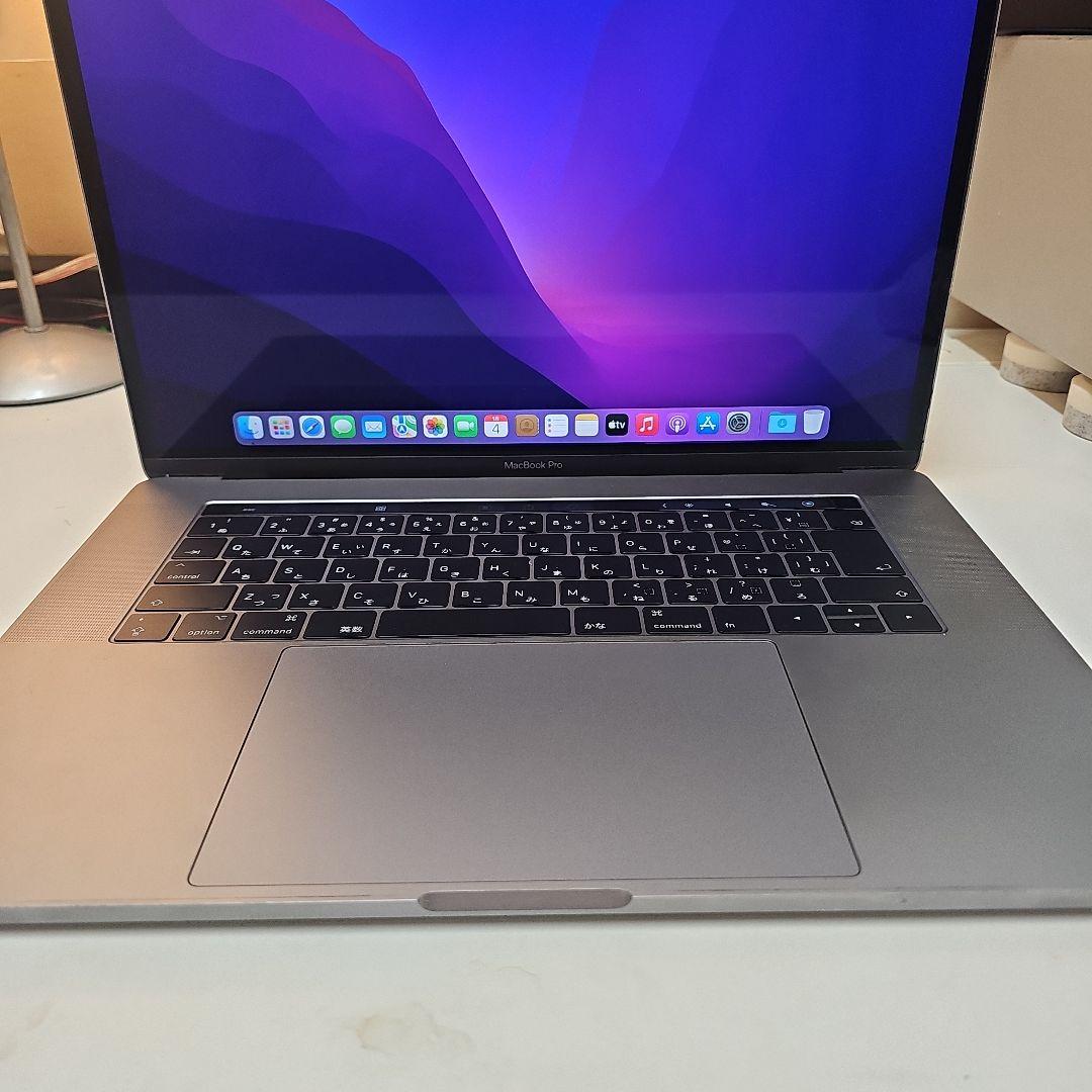 MacBookPro15インチ2017 i7/16GB/RadeonPro555