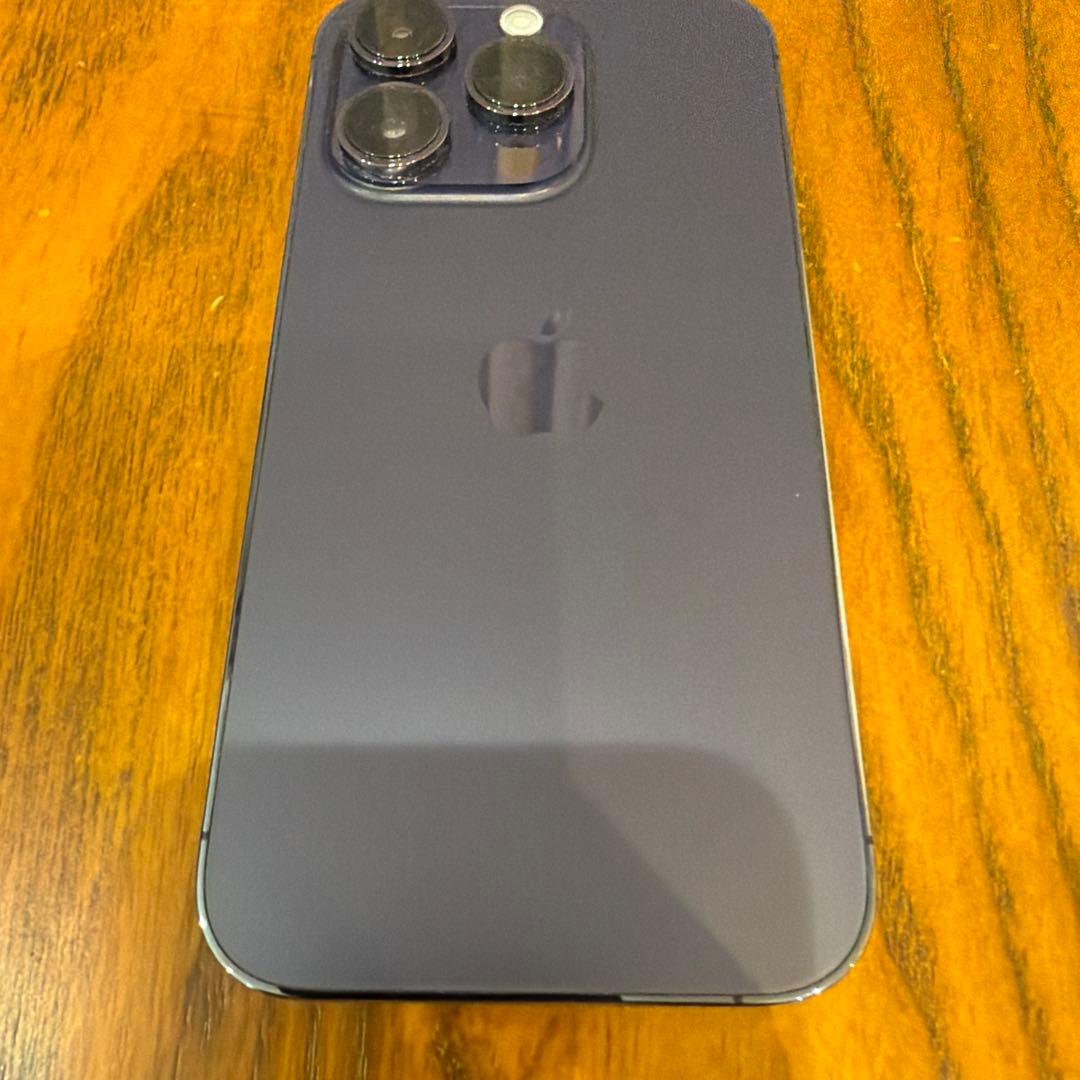 iPhone 14 Pro 128GB ディープパープル　本体　ドコモ美品R様