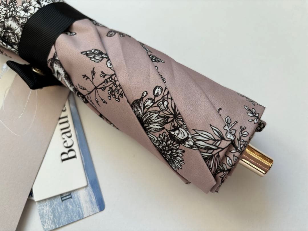 【新品】ビューランス　日傘　サマーシールド　晴雨兼用　折りたたみ　アニマル　軽量