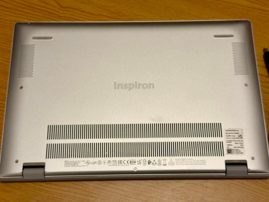 【美品】DELL Inspiron 5402 Core i7/16GB/1TB