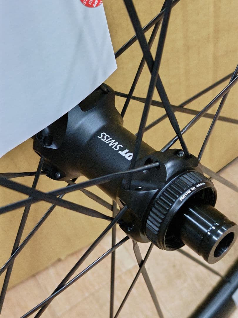 DT SWISS ER1600 spline db30 リアホイール