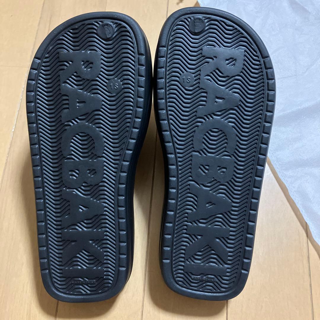 未使用に近い　ラクバキrakubaki イージーサンダル レディースS ブラック