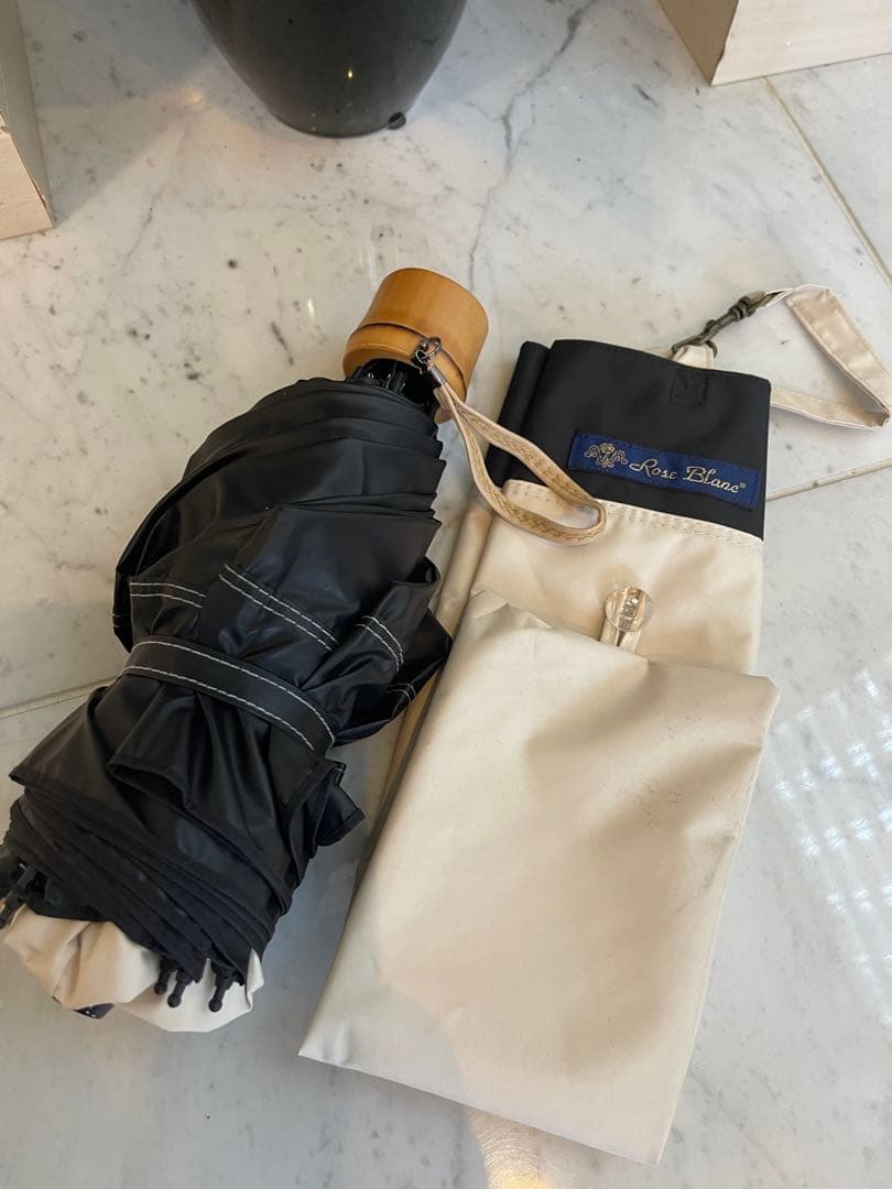 早い物勝ち新品未使用芦屋ロサブラン　100%遮光日傘　３段折りたたみ