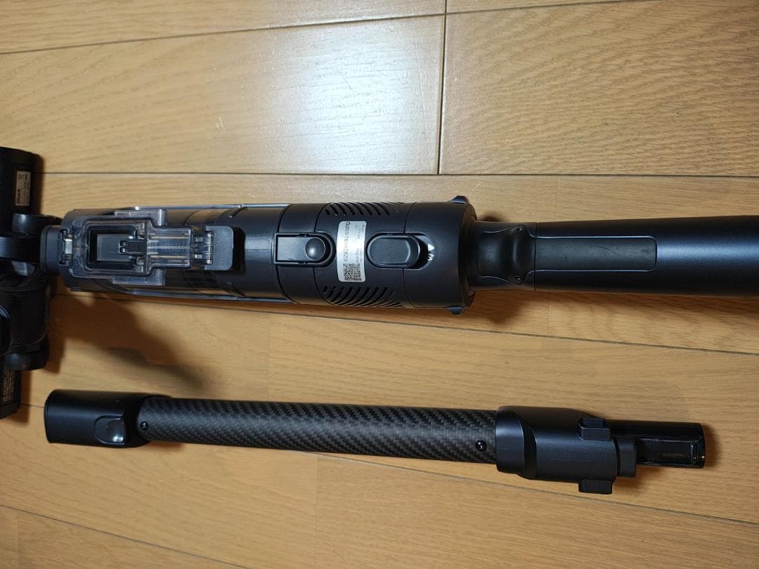 シャーク★コードレスクリーナー★LC301JBK★バッテリー新品と同等★難あり