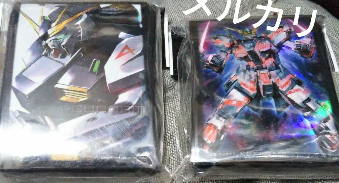ガンダムウォー　νガンダム、ユニコーンガンダム　スリーブ60枚入り未開封未使用
