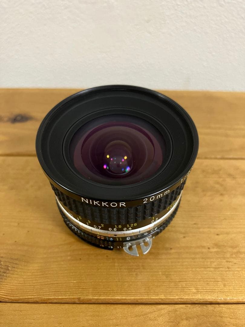 美品 Nikon Ai-S 20mm f/2.8 ニコン