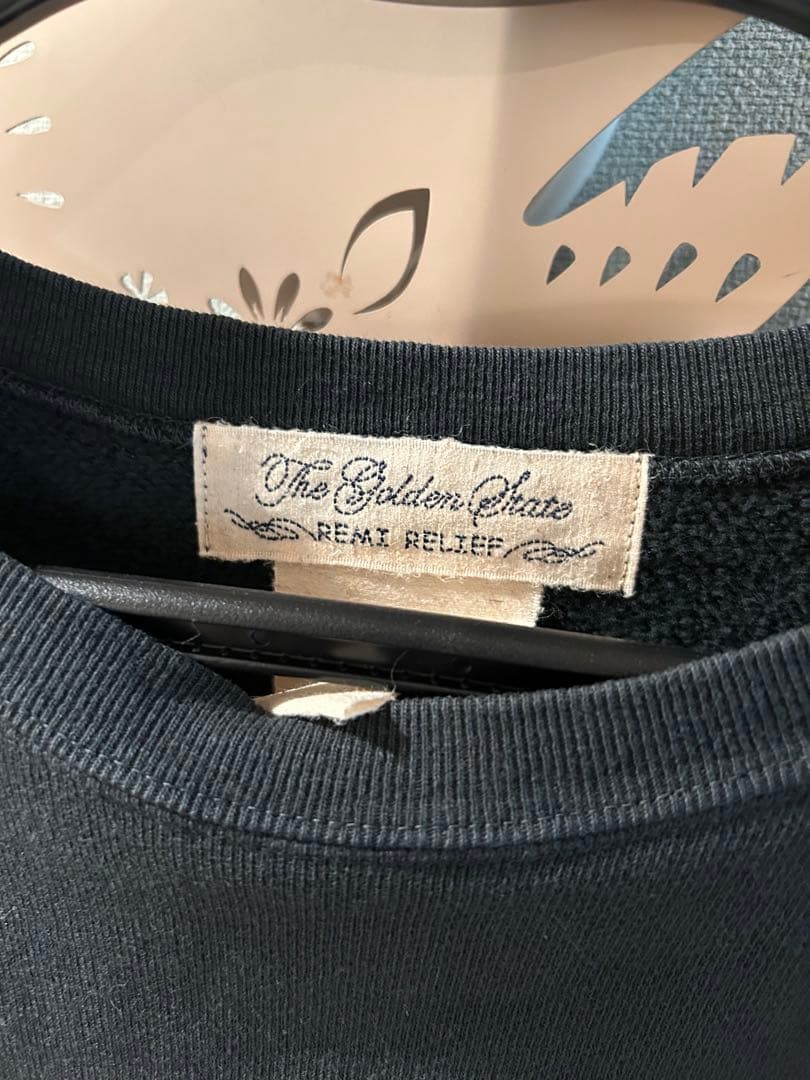 アパルトモン REMI RELIEF CutOff SleeveSweat