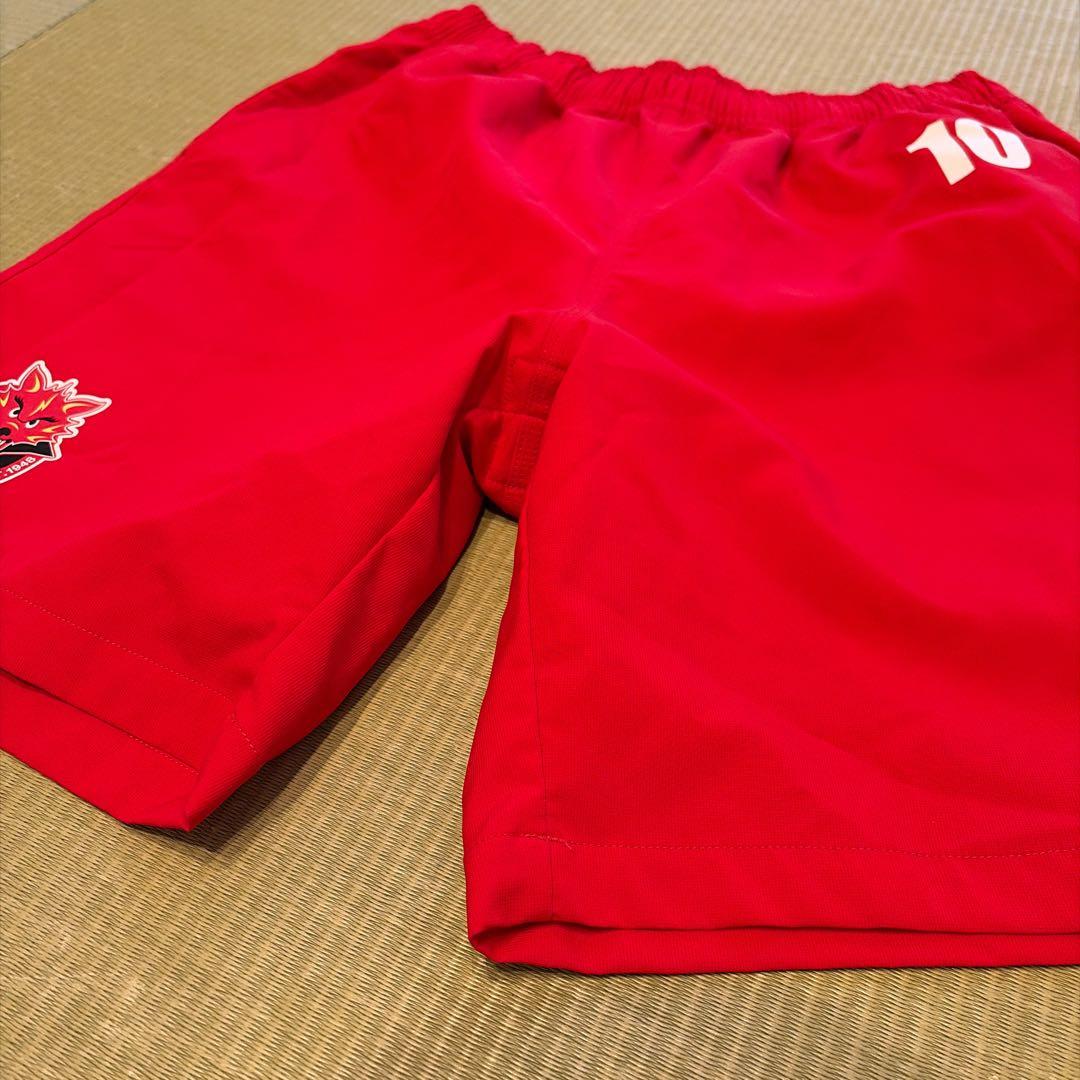 M*n様 東芝ブレイブルーパス　ピステハーフパンツ　L 赤　カンタベリー