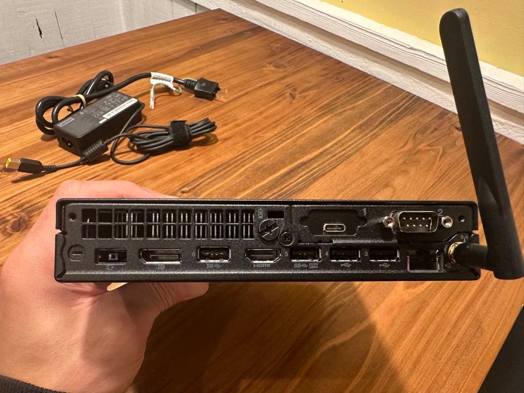 ミニPC ThinkCentre M75q Tiny Gen2