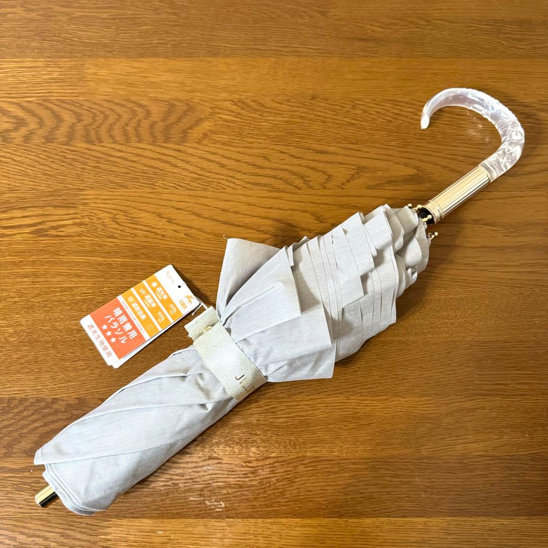 ★新品★ジルスチュアート　晴雨兼用　フリル　日傘　トップフラット　遮光　遮熱
