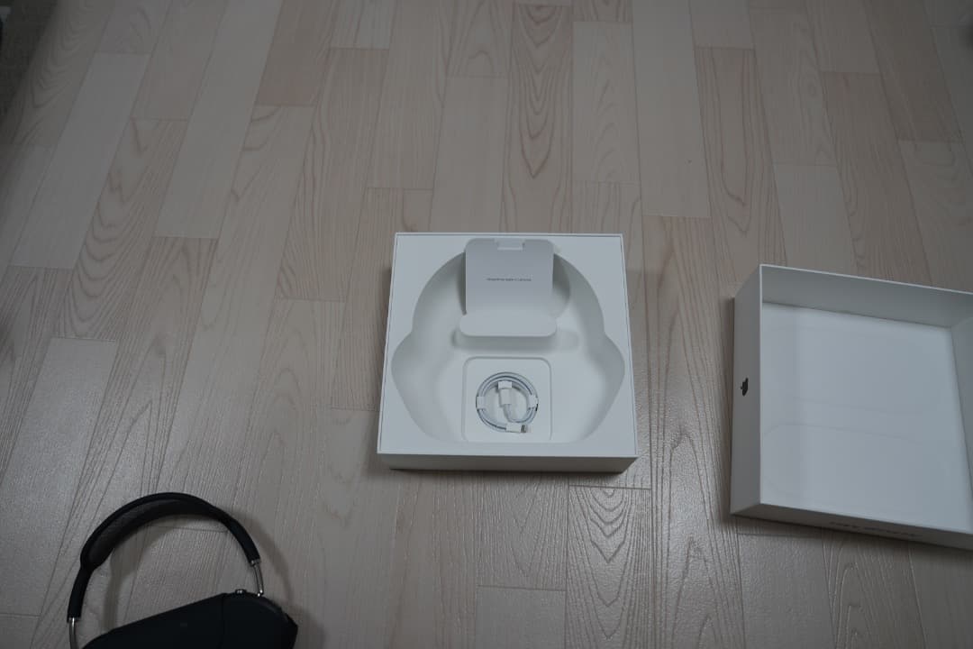 AirPods Max（Lightning）