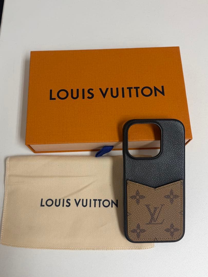 ルイヴィトン　iPhone15Pro ケース