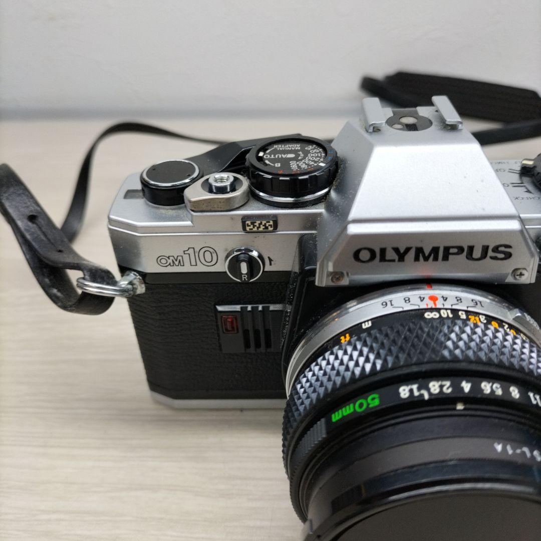 OLYMPUS　OM10 フィルムカメラ