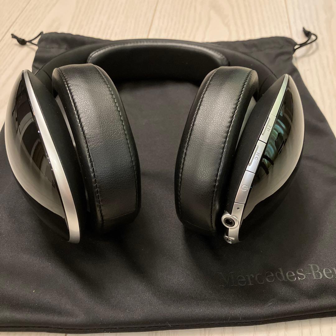 メルセデスベンツ　ワイヤレスヘッドホン1個