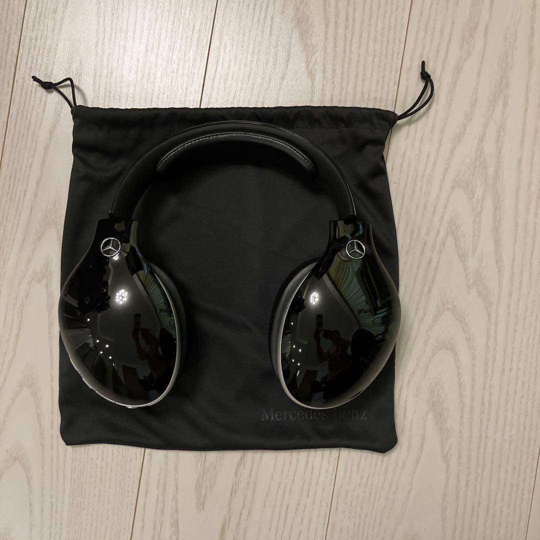 メルセデスベンツ　ワイヤレスヘッドホン1個