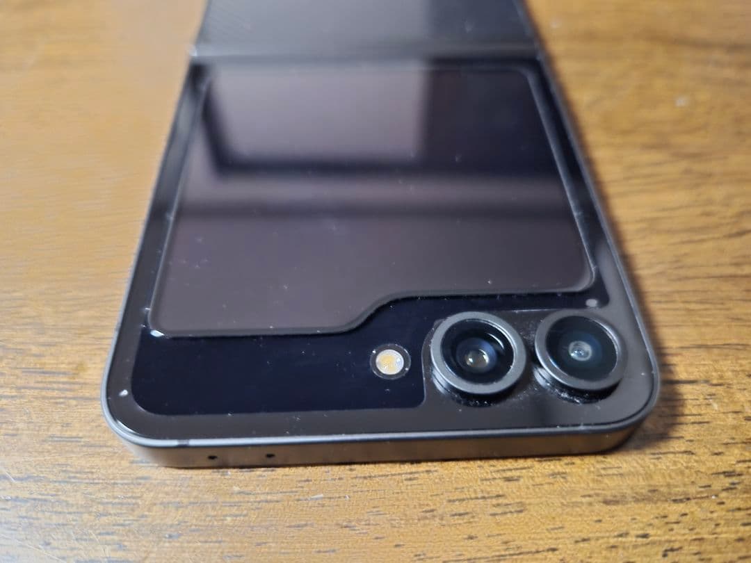 国内版 SAMSUNG Galaxy Z flip6【美品】