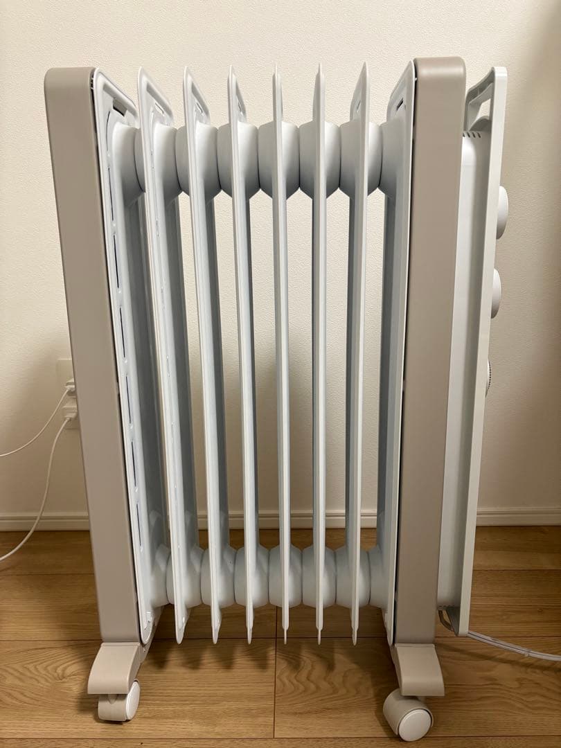 【付属品なし】DeLonghi VertiCaldo オイルヒーター