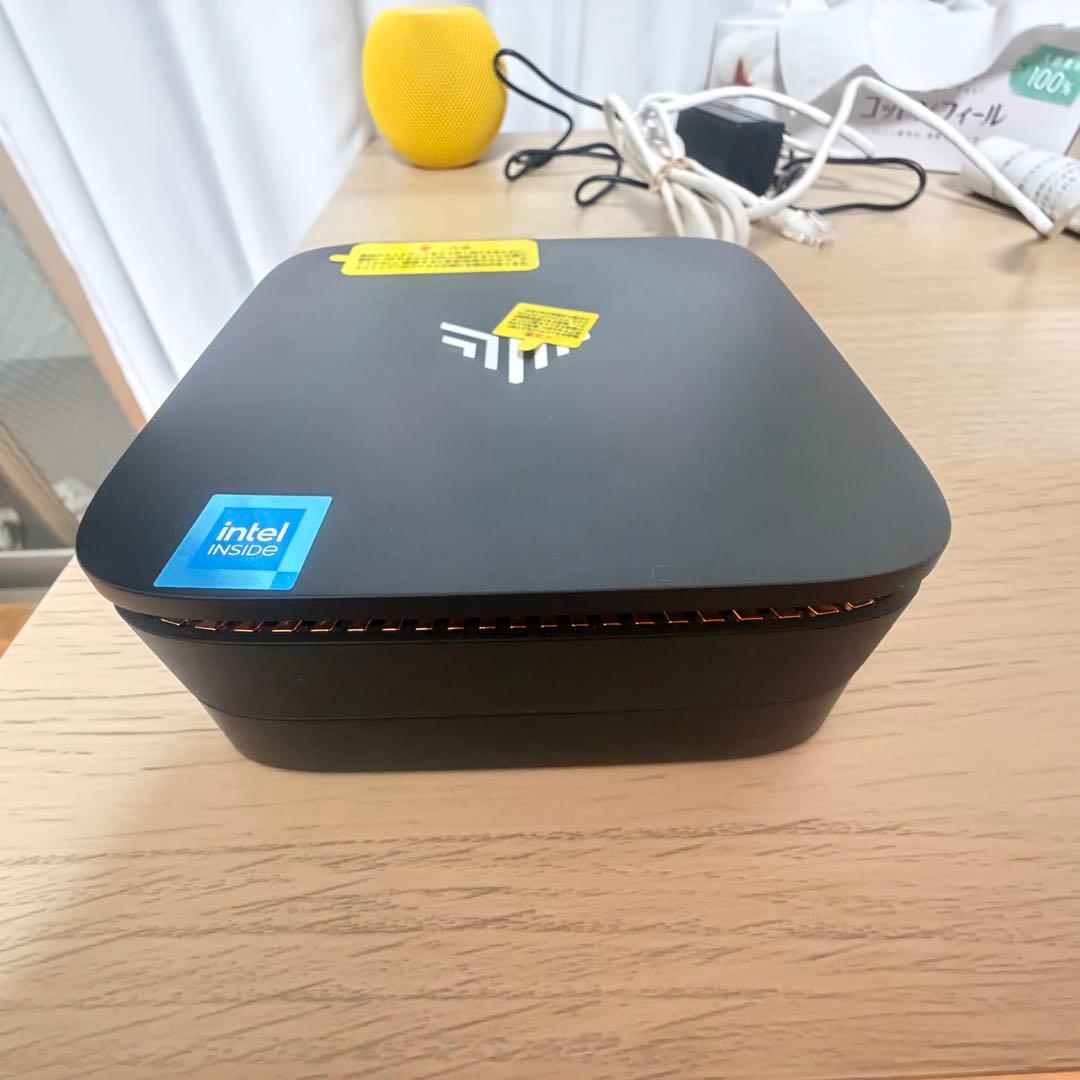 Intel ミニPC コンパクトデザイン