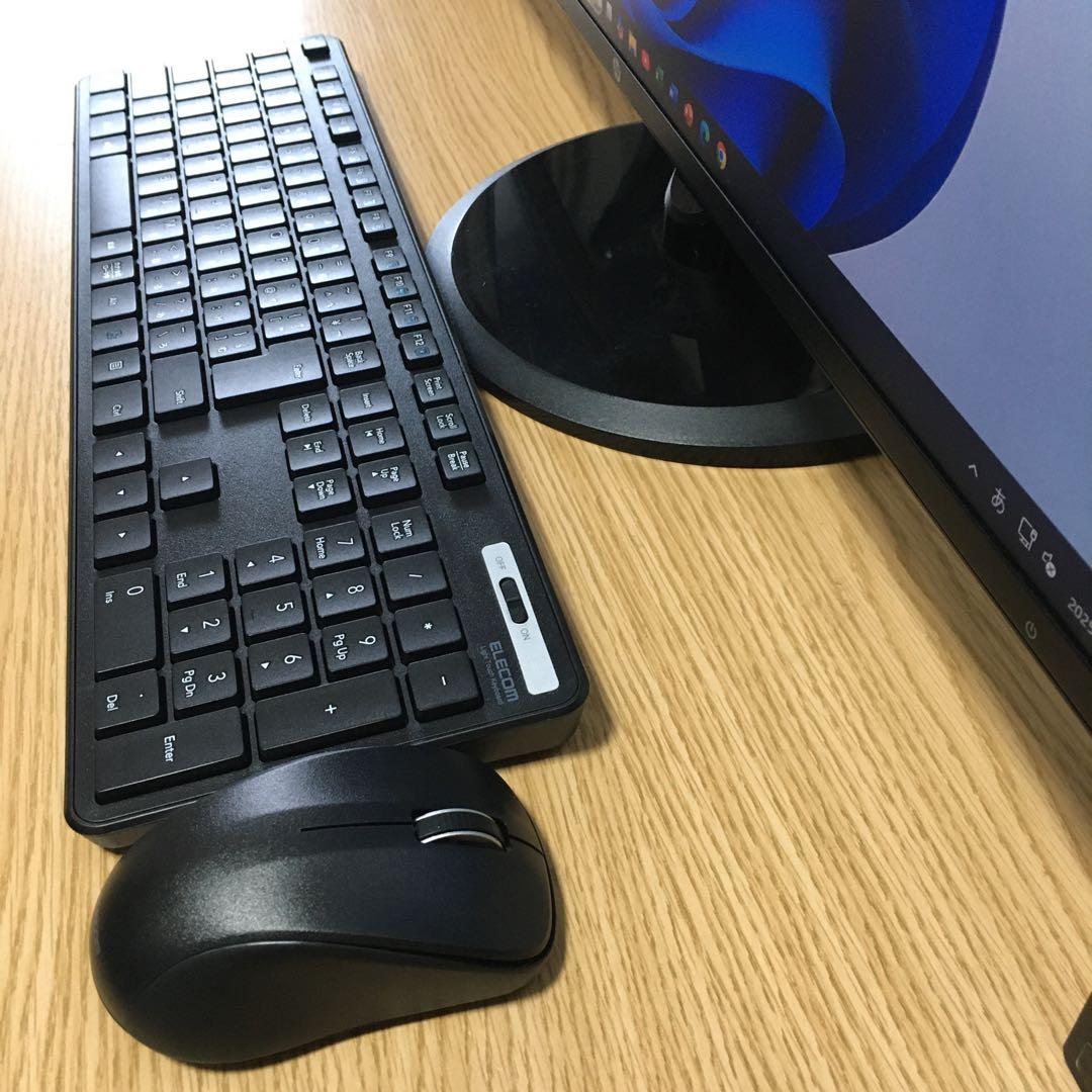 フルセット 富士通 大画面27'モニター Win11 8世代i3 8G SSD