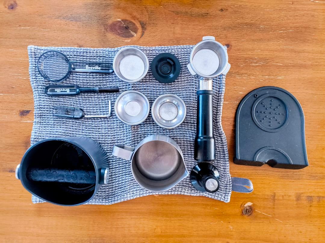 【期間限定値下中】中古エスプレッソマシン Breville BES870XL/B