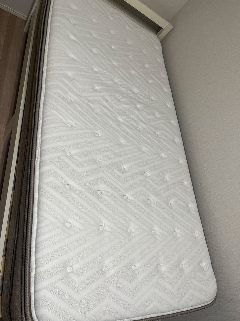 （送料込)ニトリ シングルマットレス(N-sleepプレミアムP2-02CR)