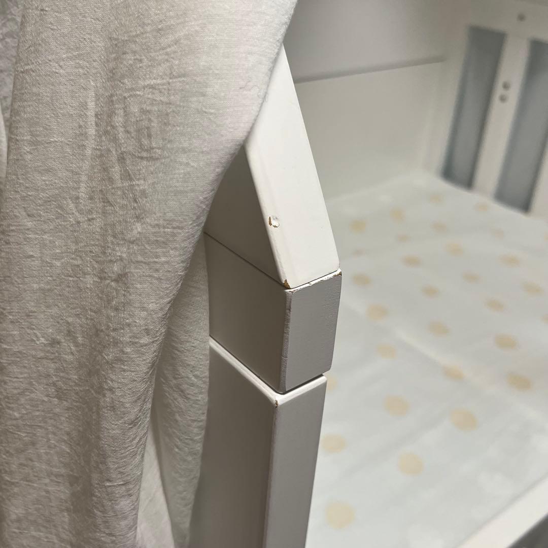 ディモワ 10mois キャノピー付き　ミニベッド&デスク / ベビーベッド