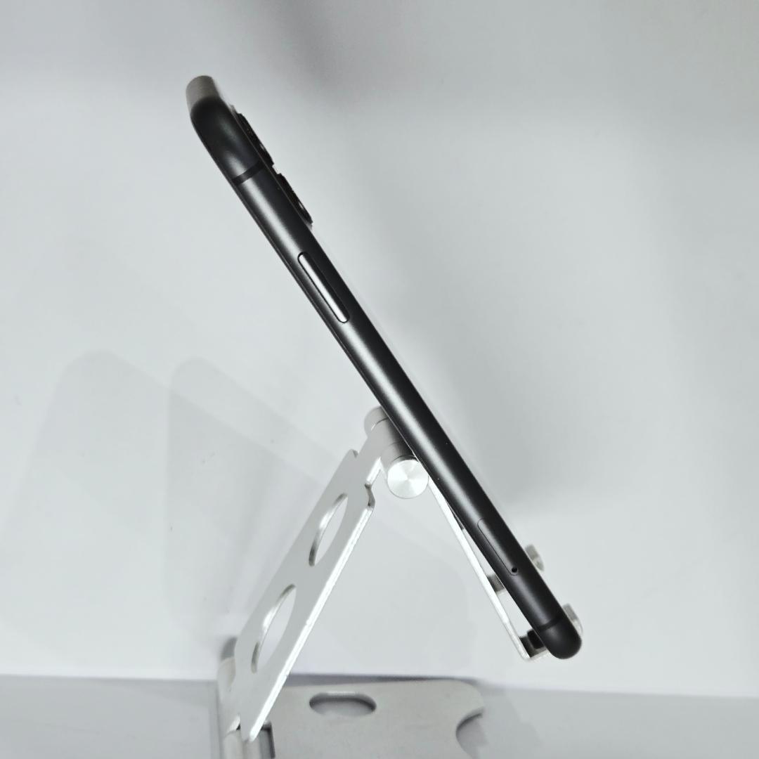 07 iPhone11 ブラック SIMフリー
