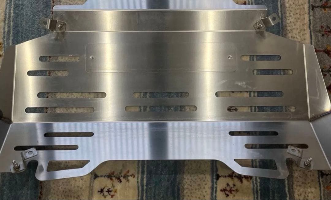 ハイラックス125 PITBULL製　オールステンレス　スキッドプレート