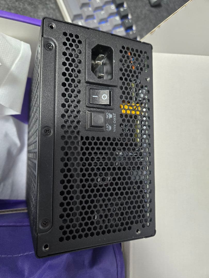 2025　atx3.1 NZXT C1000 GOLD 1000W 電源ユニット