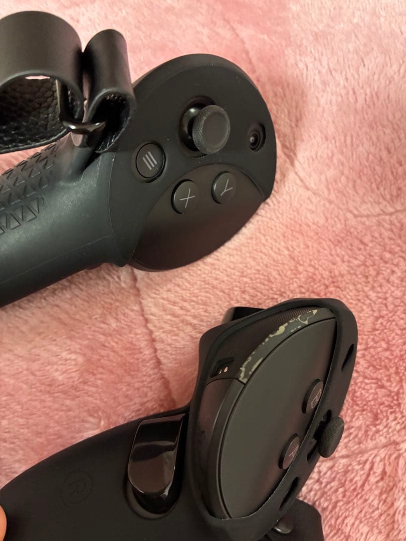 ジャンク QuestProヘッドセットとコントローラー