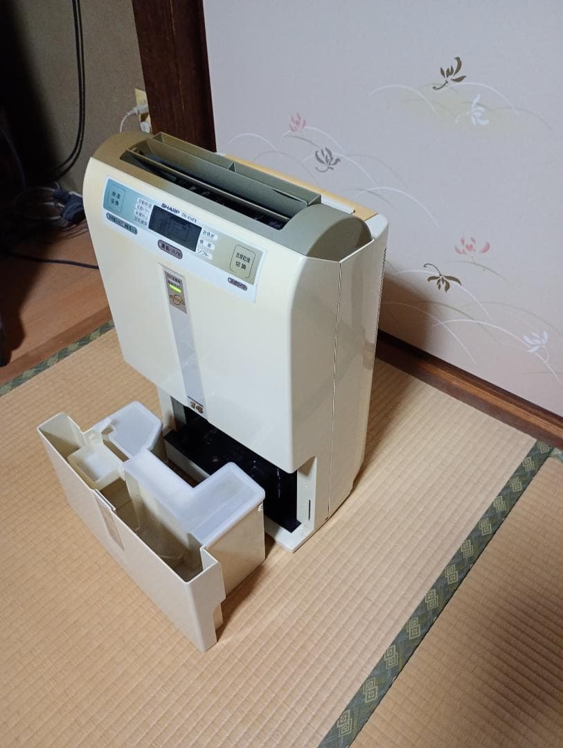SHARP 除湿機 衣類燥機 DW-K14FX　美品