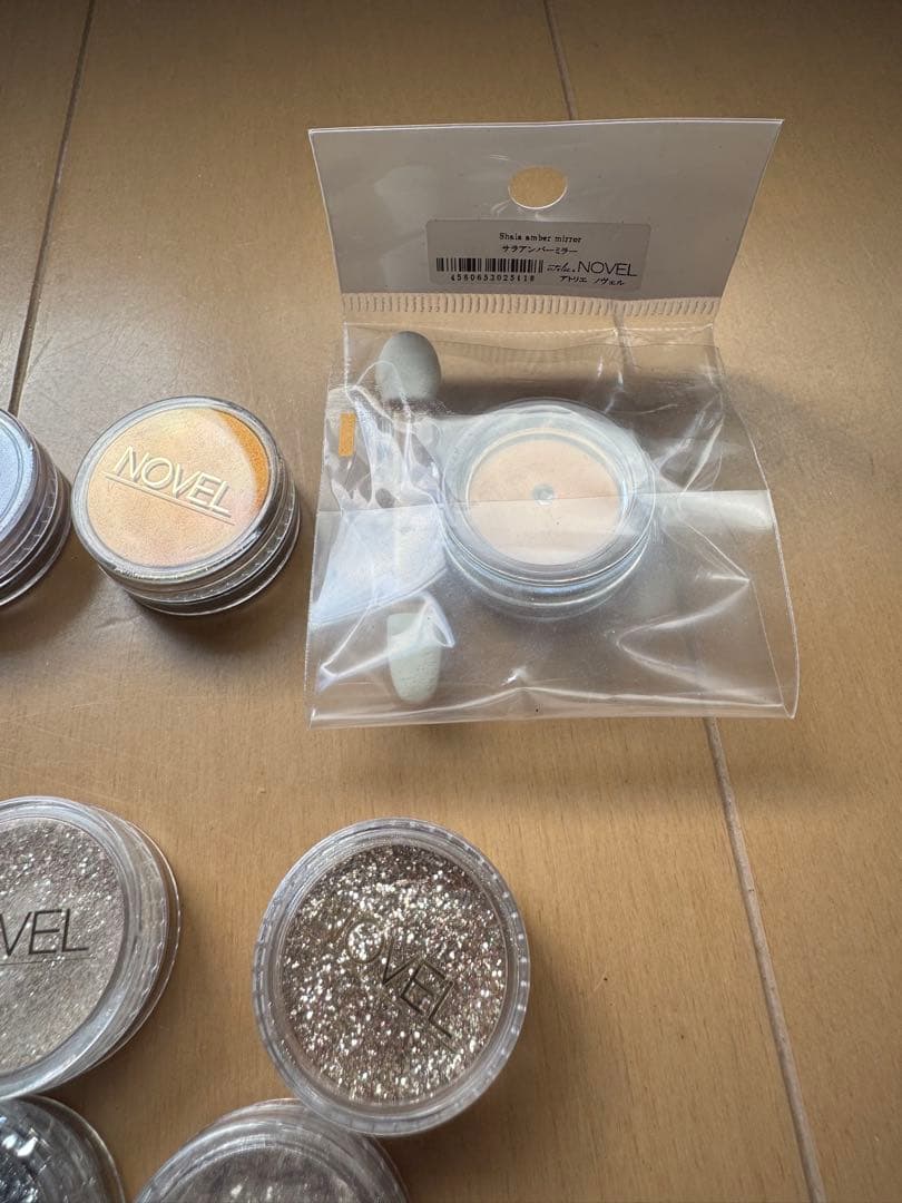 ほぼ未使用品　NOVEL ジェルネイル　パウダー　パーツセット