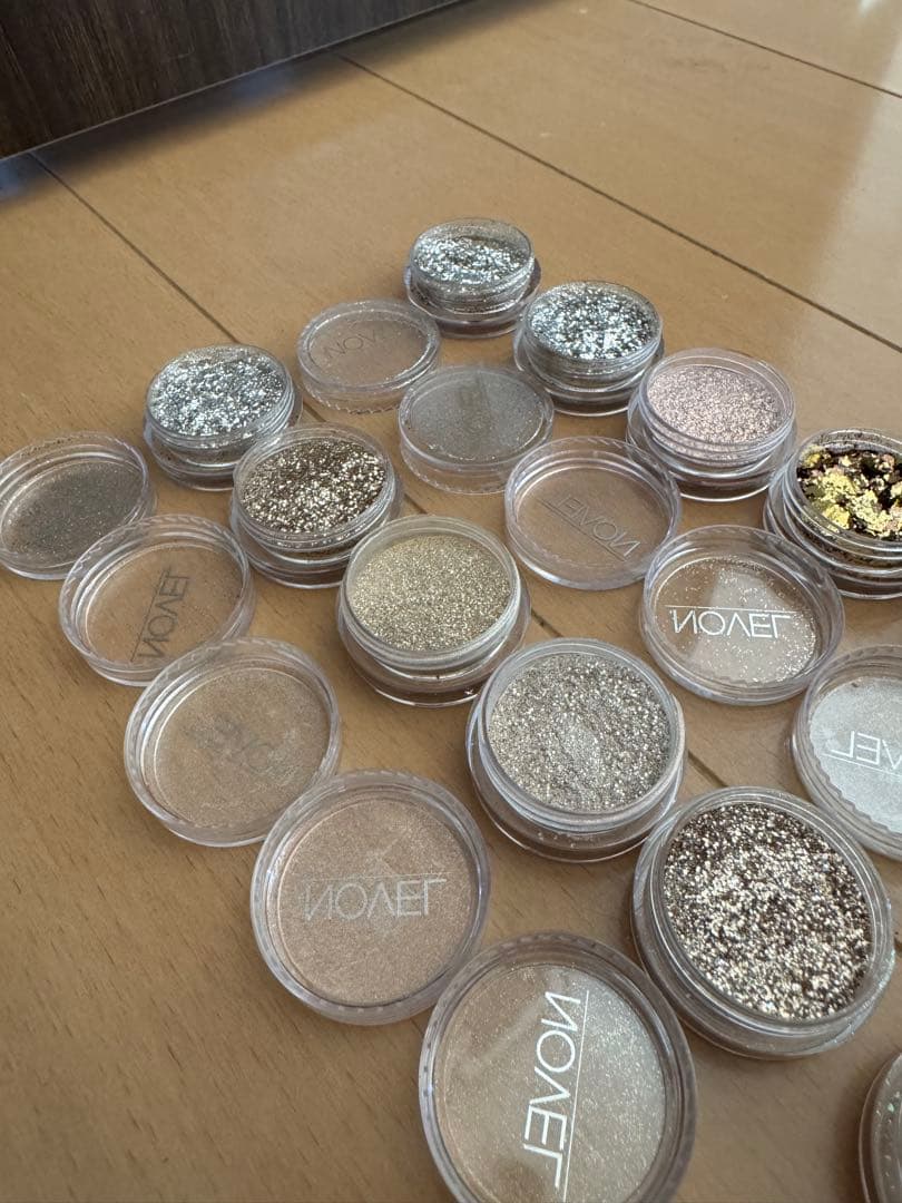 ほぼ未使用品　NOVEL ジェルネイル　パウダー　パーツセット