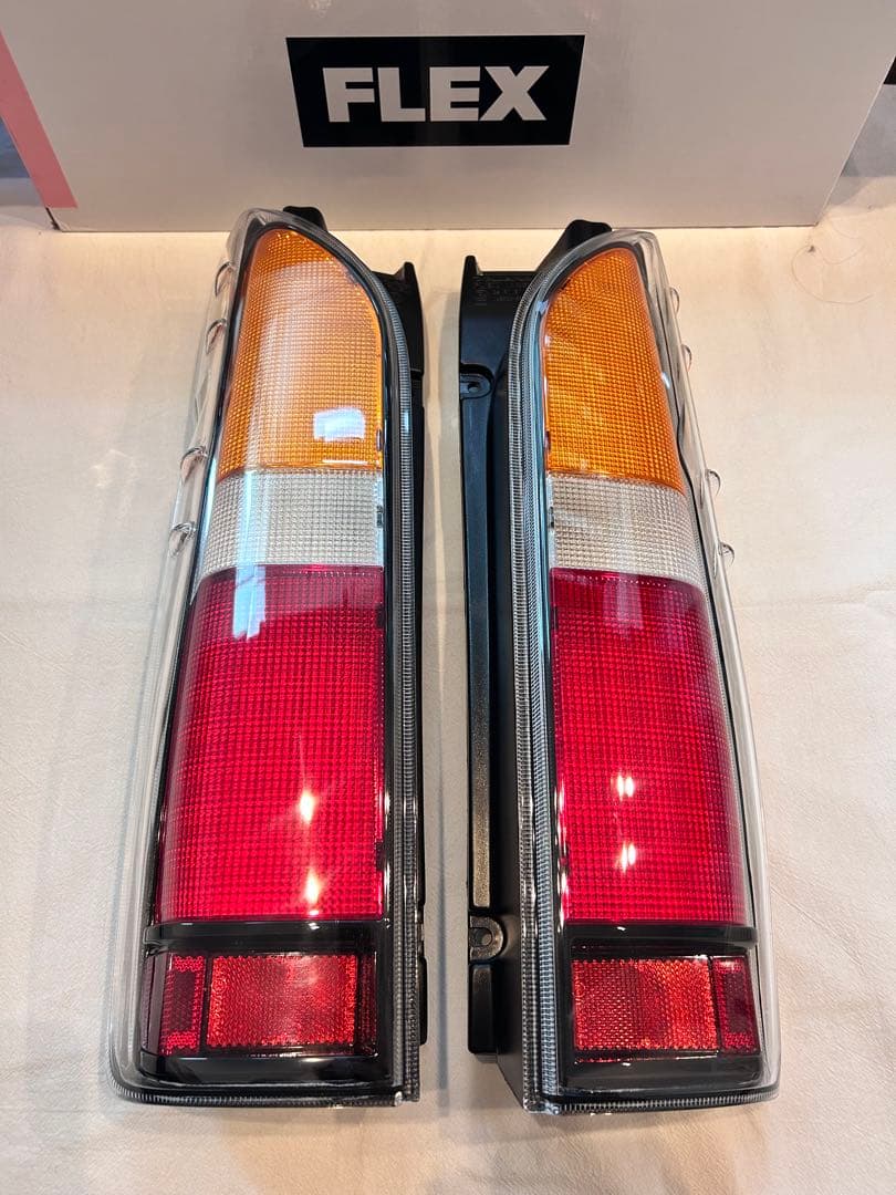 ほぼ新品！FLEXオリジナル RE Classic LEDテール