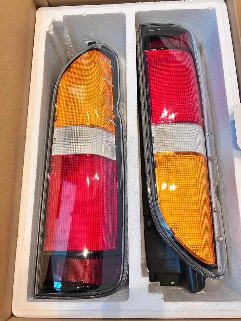 ほぼ新品！FLEXオリジナル RE Classic LEDテール