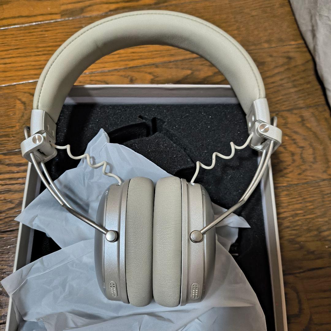 AVIO T WA-Q1 ワイヤレスヘッドホン シルバー