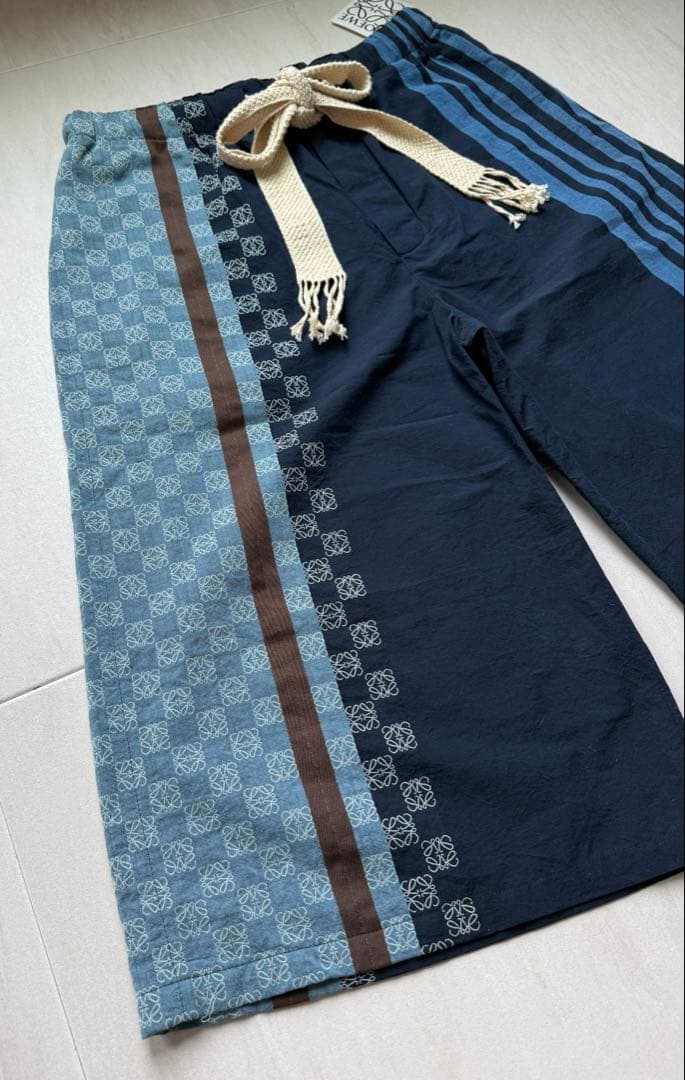 【新品未使用】LOEWE アナグラムストライププリントトラックショートパンツ