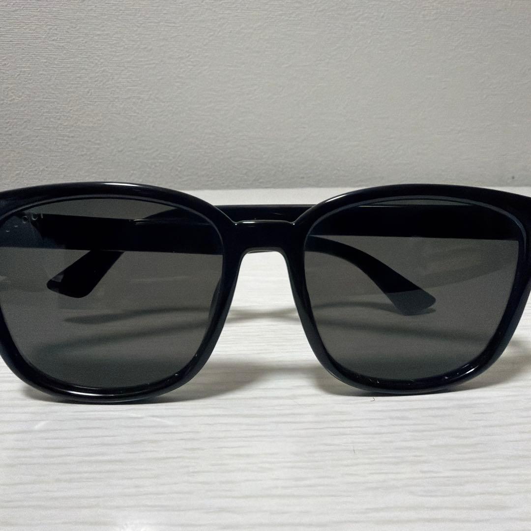 GUCCI サングラス GG0637SK-001
