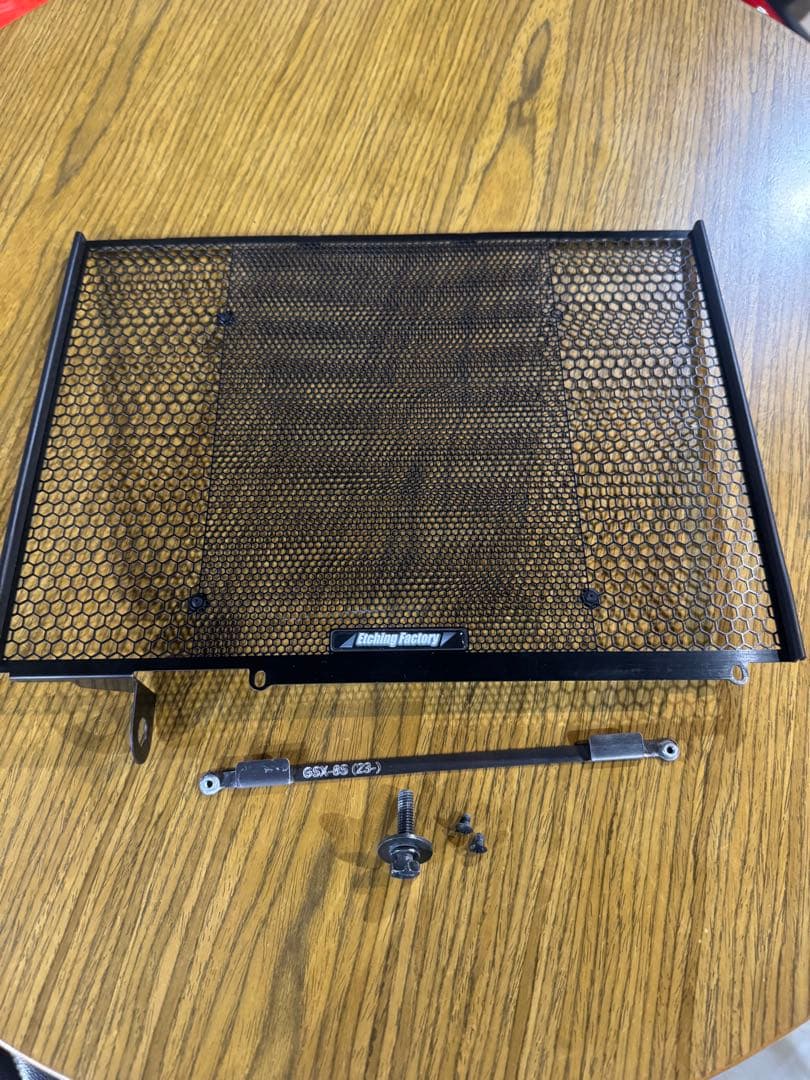 い*ん様 Etching Factory ラジエターコアガードGSX-8R(23