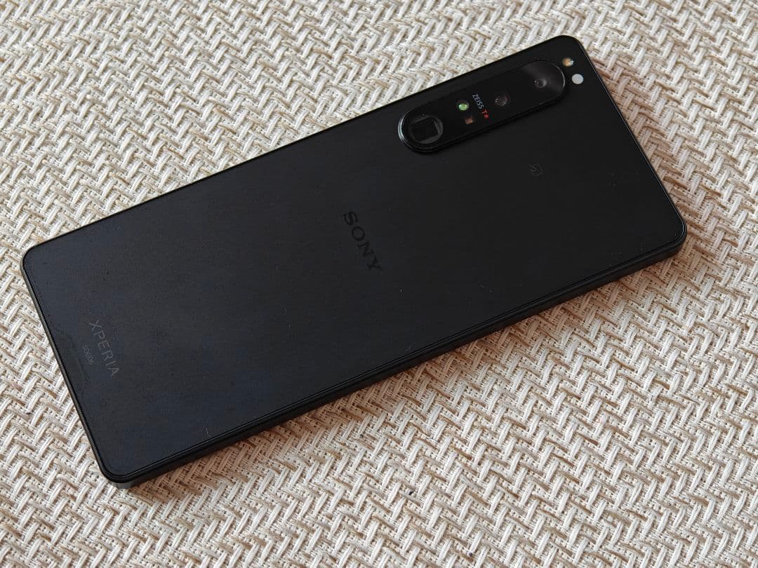 タローちゃんさん専用Sony xperia 1 iv 256GB モデル AU版
