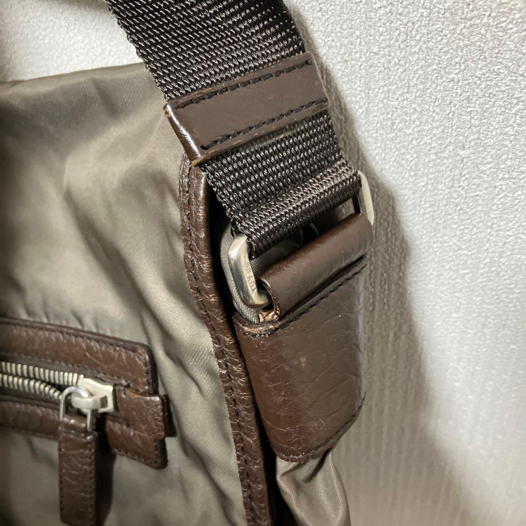 晴*子様 PRADA プラダ テスート ナイロン ショルダーバッグ カーキ メン