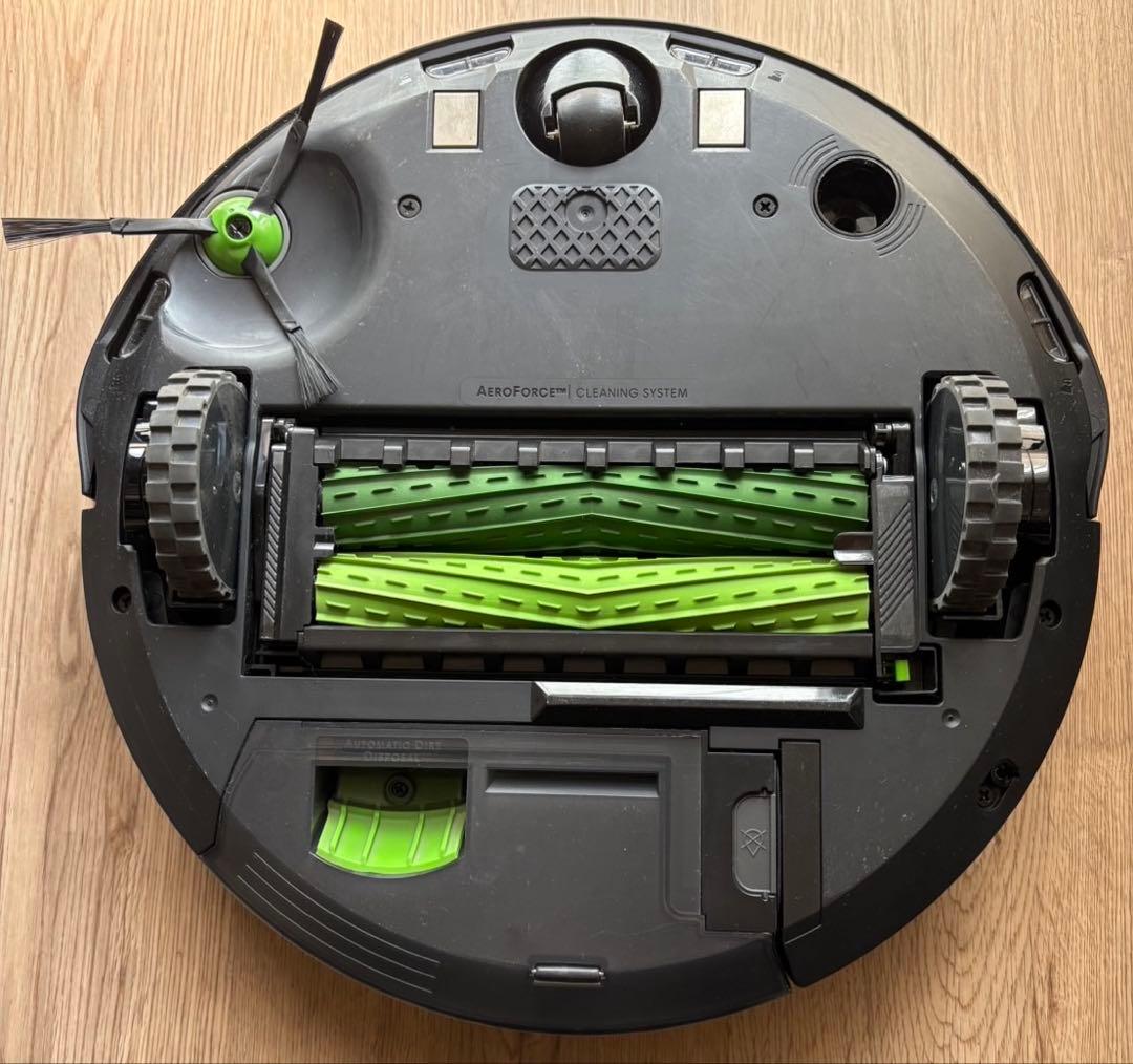 ルンバ j7+ j755860 アイロボット 自動ゴミ収集